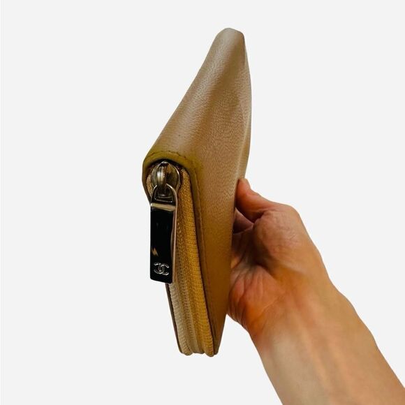 Chanel  large  wallet - Picture 9 of 16